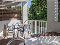 Mantra-Aqueous-one-bedroom-4